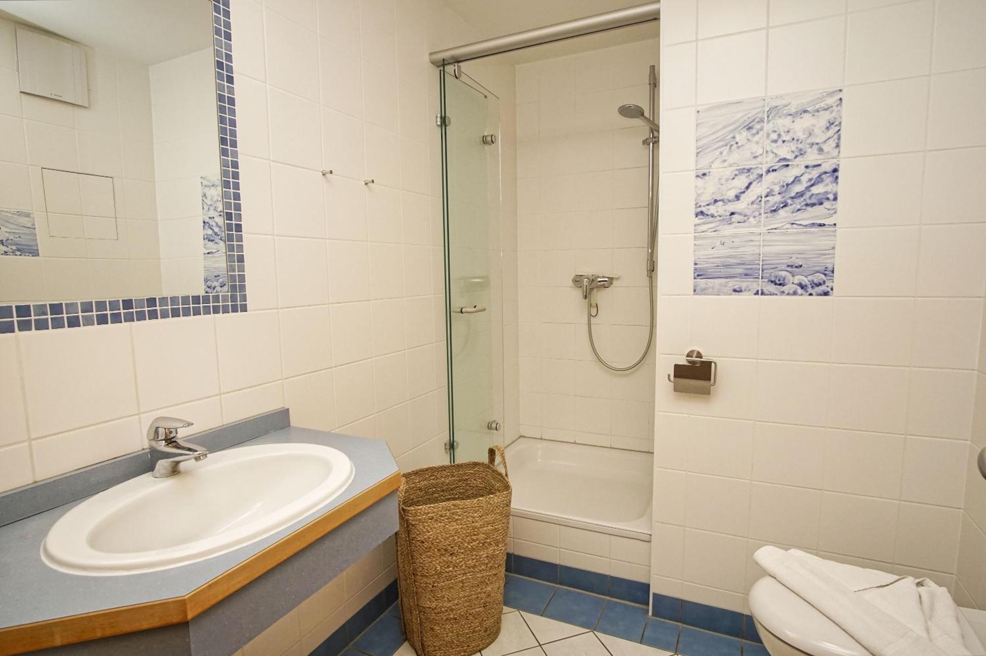 Ferienwohnung Mit Traumhaftem Meerblick - Haus Am Meer Fewo 07 Lohme Luaran gambar