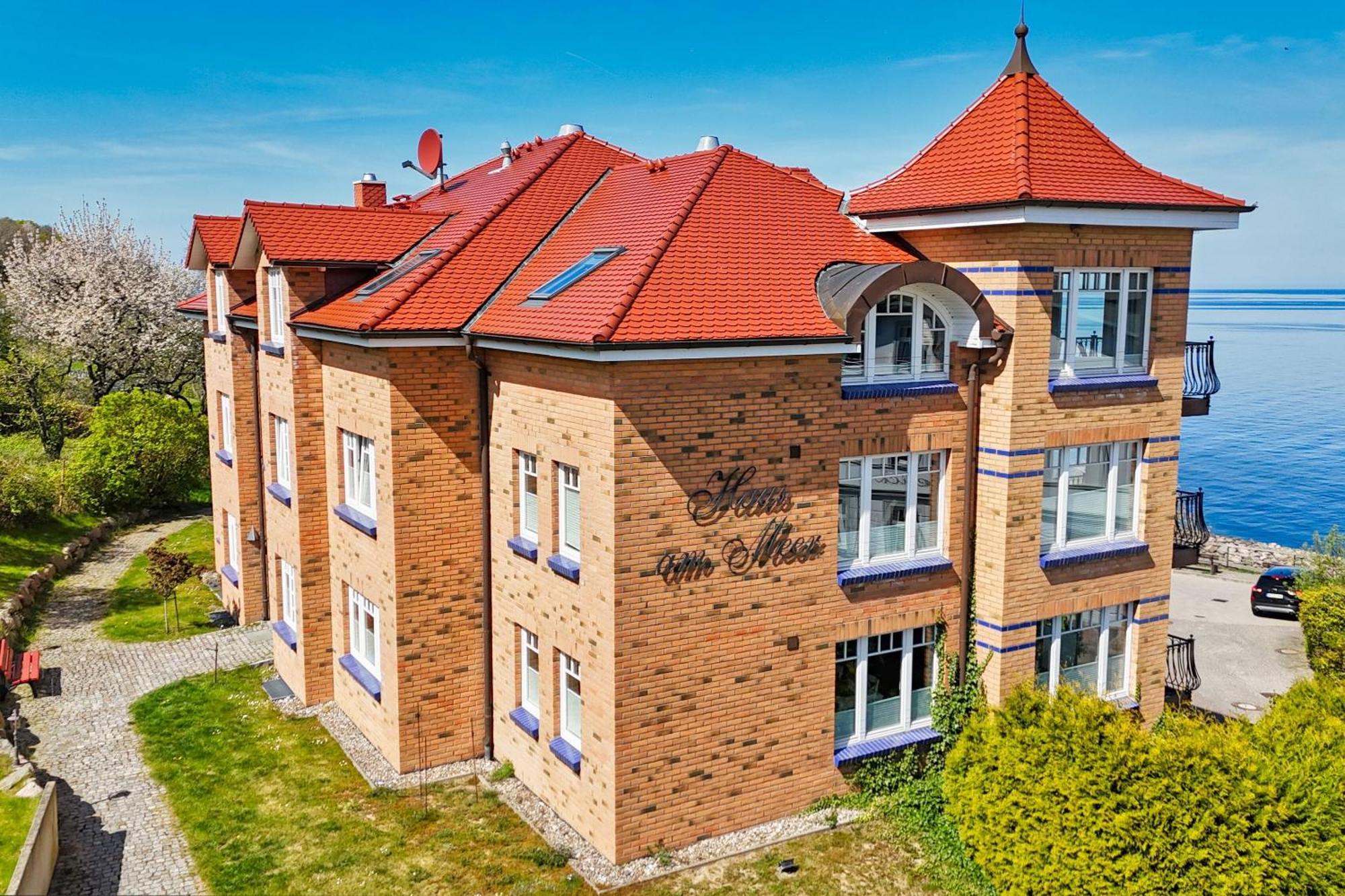 Ferienwohnung Mit Traumhaftem Meerblick - Haus Am Meer Fewo 07 Lohme Luaran gambar